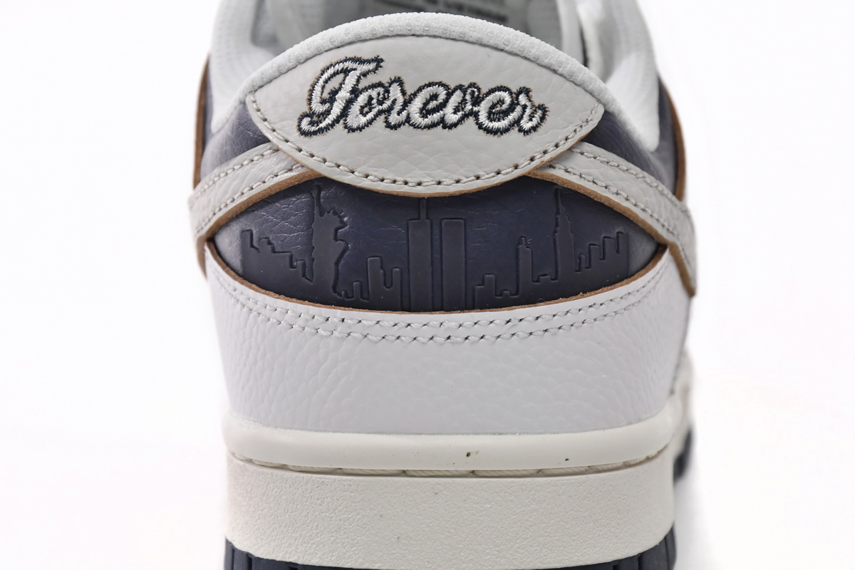 HUF x Nike SB Dunk Low NYC - Image 5
